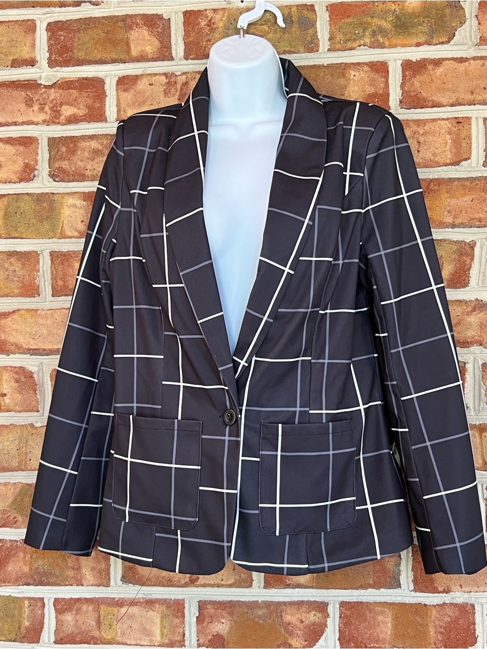 Chicme Black Windowpane One-Button Blazer Jacket. Medium